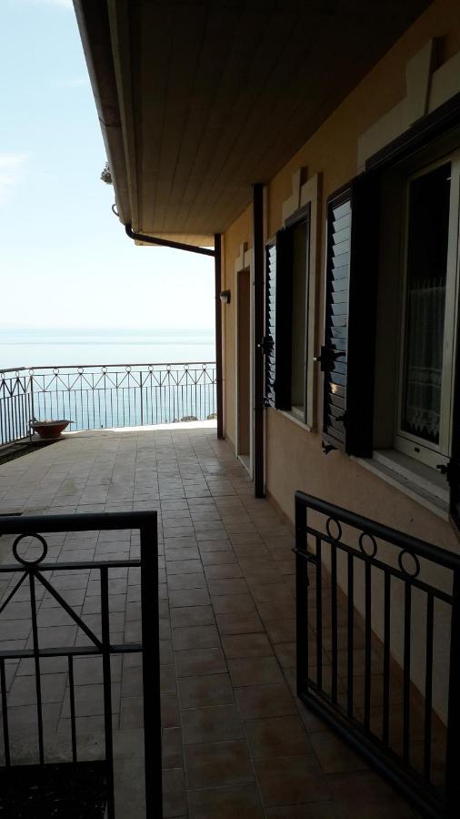 Appartamento Incantevole A Taormina - Casa Ninetta Exterior photo